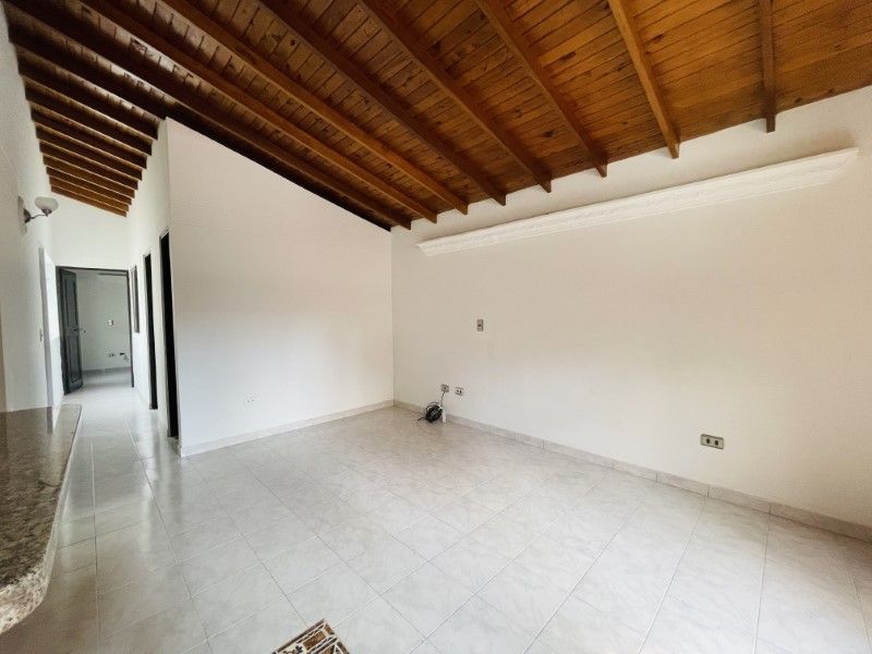 Casa en venta ubicada en Itagüí, sector Suramérica - 3