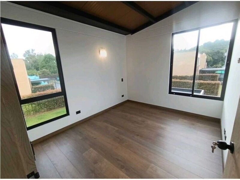 Casa en arriendo ubicada en Rionegro, sector El Tablazo - 6