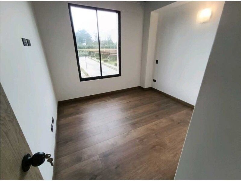 Casa en arriendo ubicada en Rionegro, sector El Tablazo - 10