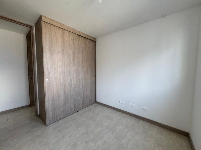 Apartamento en venta ubicado en Medellín, sector Altos de Calasanz - 8