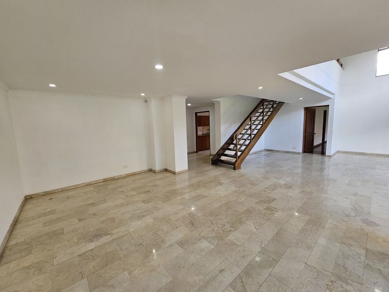 APARTAMENTO EN ARRIENDO UBICADO EN EL POBLADO SECTOR EL TESORO - 2
