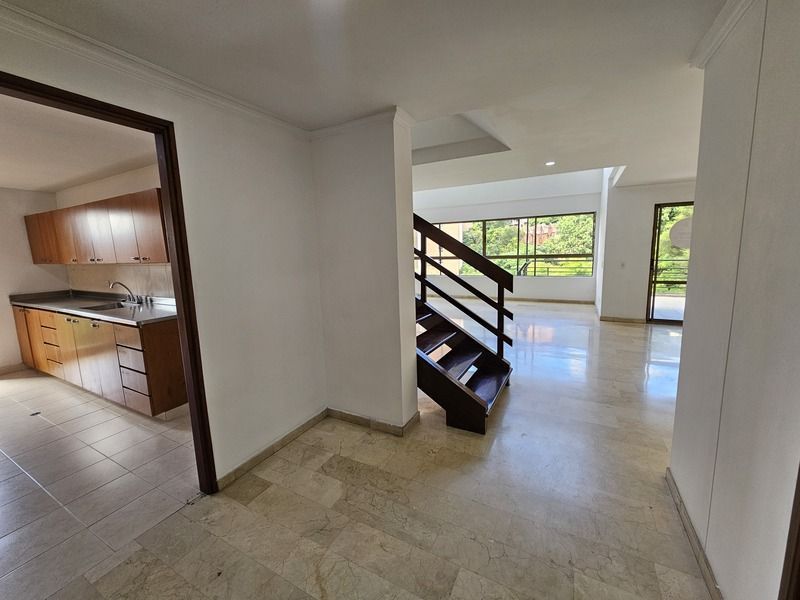 APARTAMENTO EN ARRIENDO UBICADO EN EL POBLADO SECTOR EL TESORO - 3