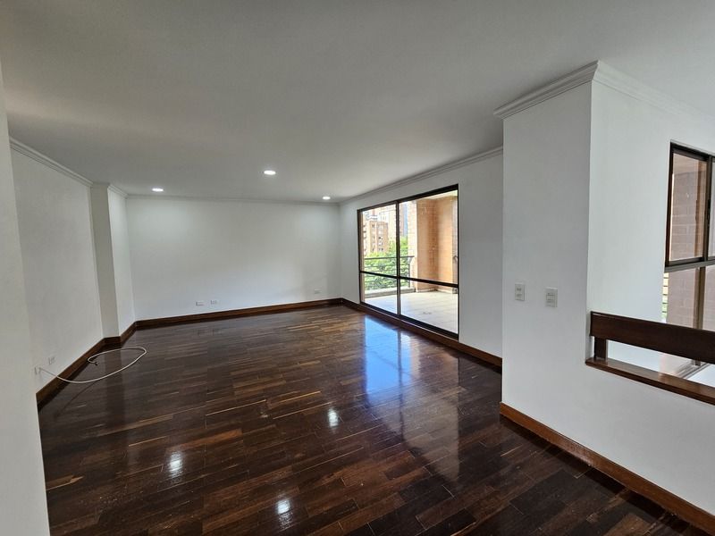 APARTAMENTO EN ARRIENDO UBICADO EN EL POBLADO SECTOR EL TESORO - 11
