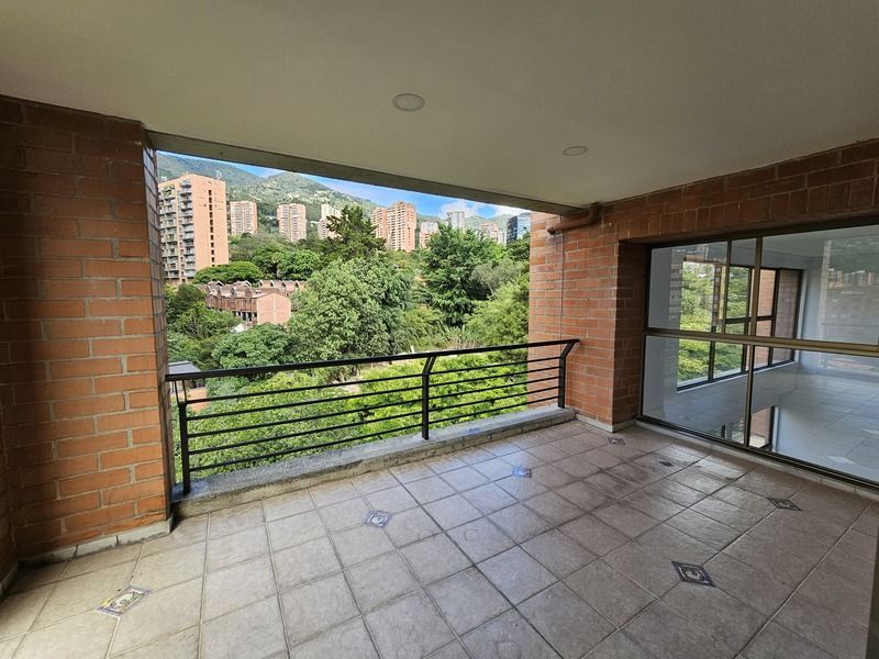 APARTAMENTO EN ARRIENDO UBICADO EN EL POBLADO SECTOR EL TESORO - 24