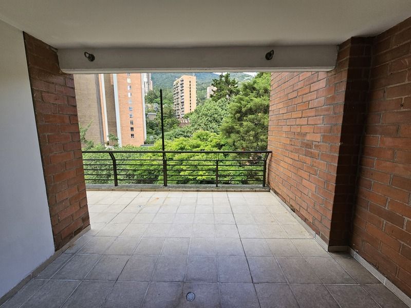 APARTAMENTO EN ARRIENDO UBICADO EN EL POBLADO SECTOR EL TESORO - 25