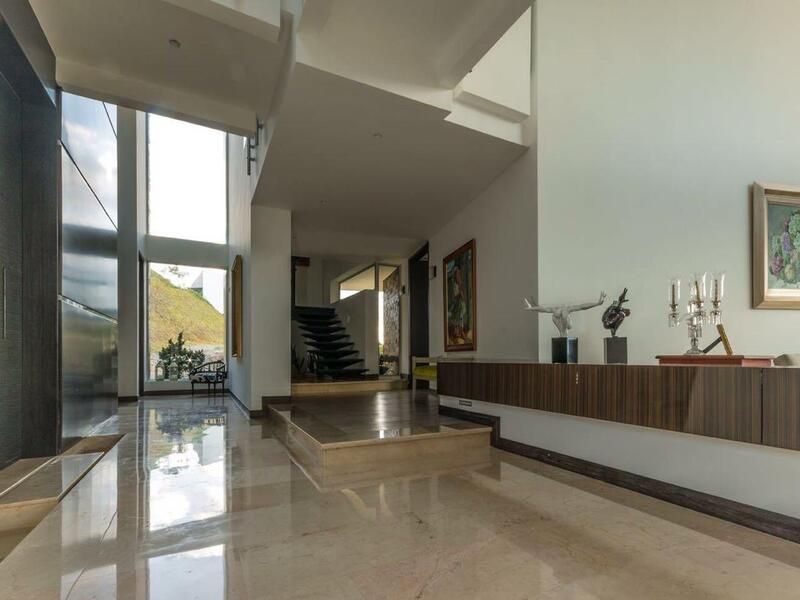 Casa en venta ubicada en Medellín, sector La Calera - 4