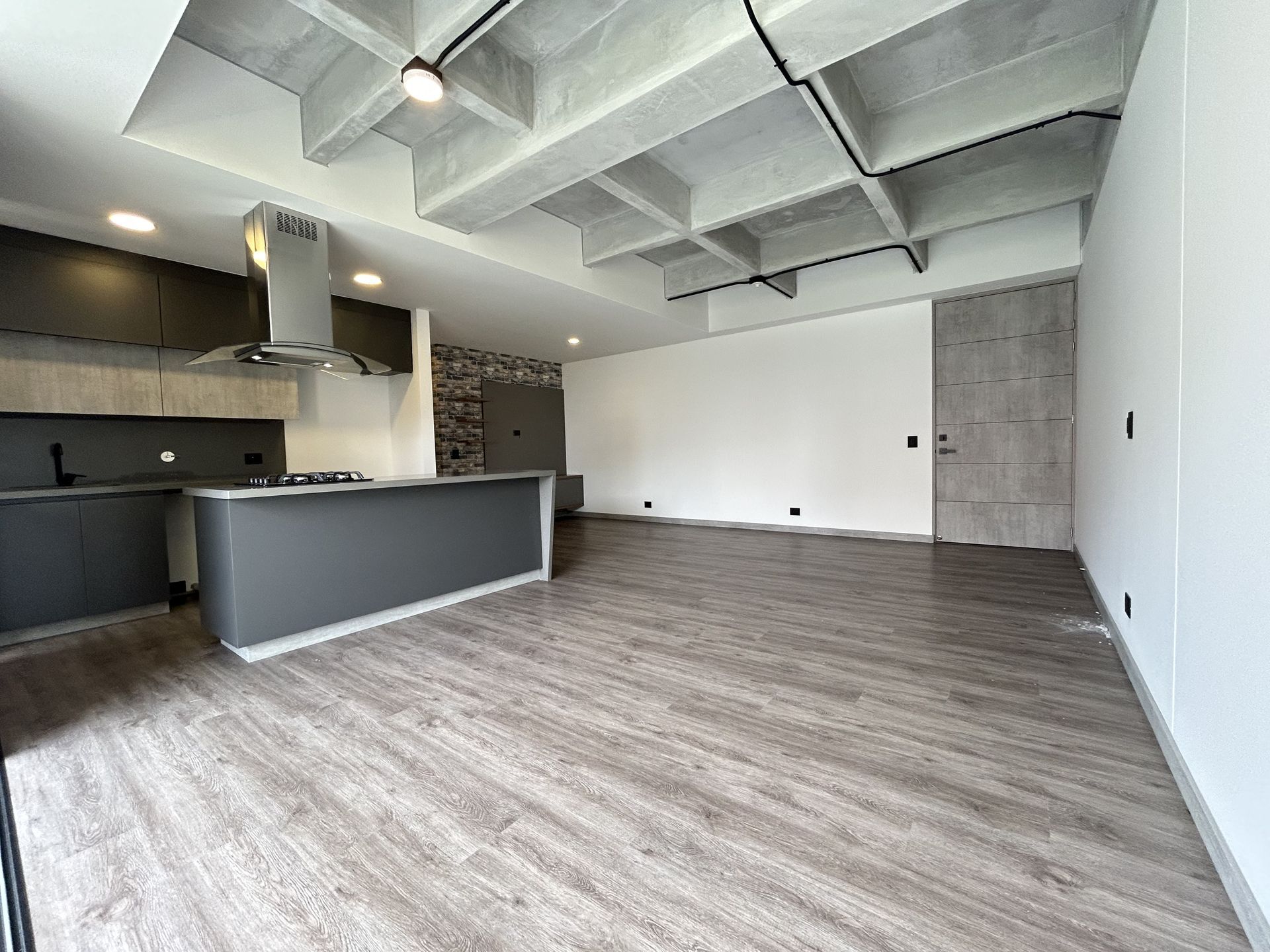Apartamento en arriendo ubicado en Envigado, sector Loma de los Mesa - 3