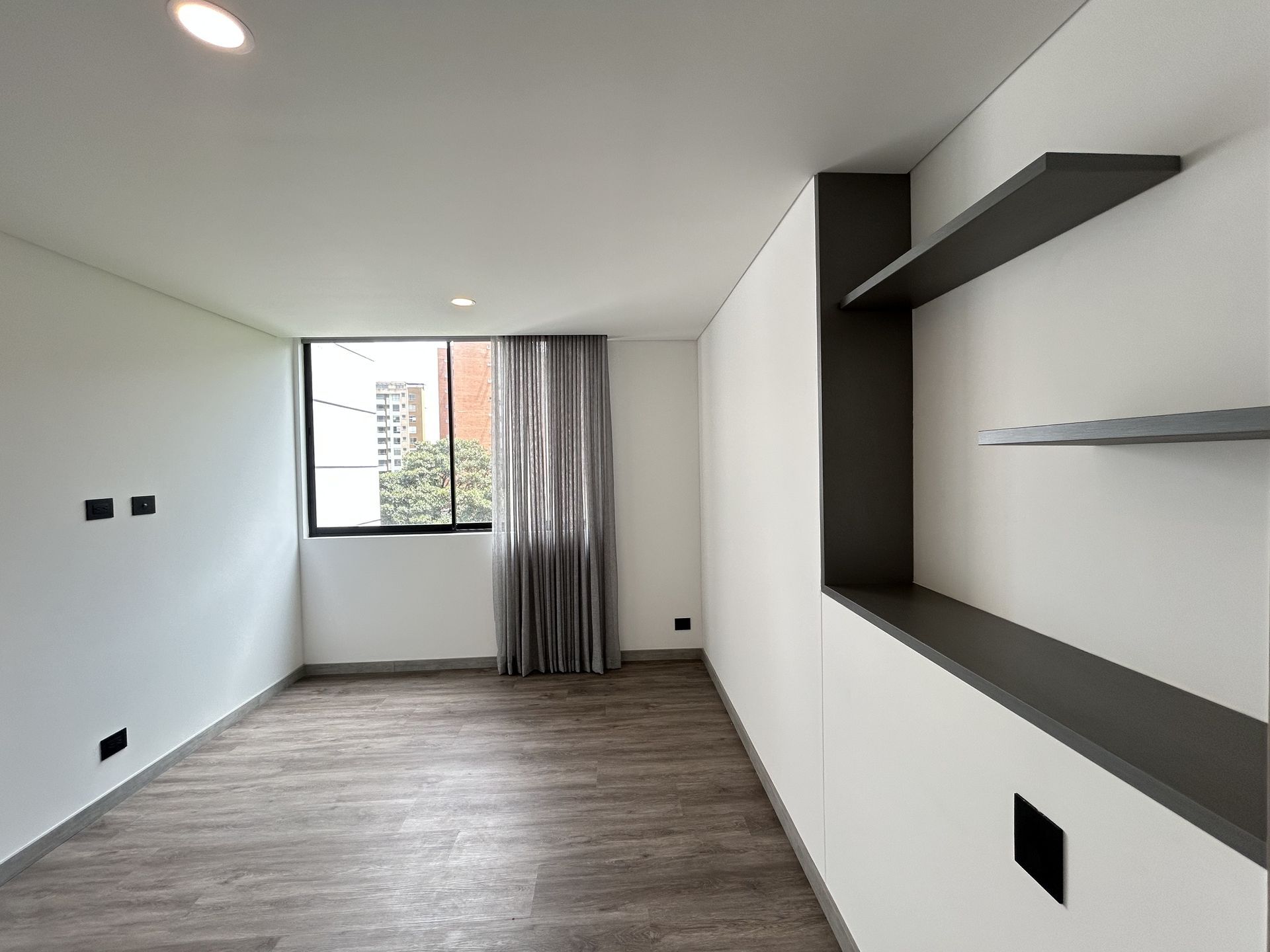 Apartamento en arriendo ubicado en Envigado, sector Loma de los Mesa - 10