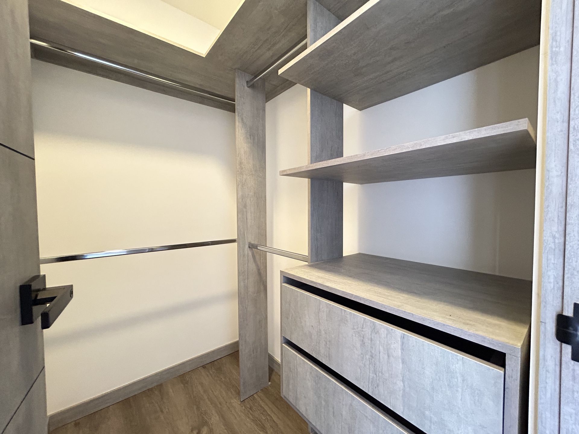 Apartamento en arriendo ubicado en Envigado, sector Loma de los Mesa - 11