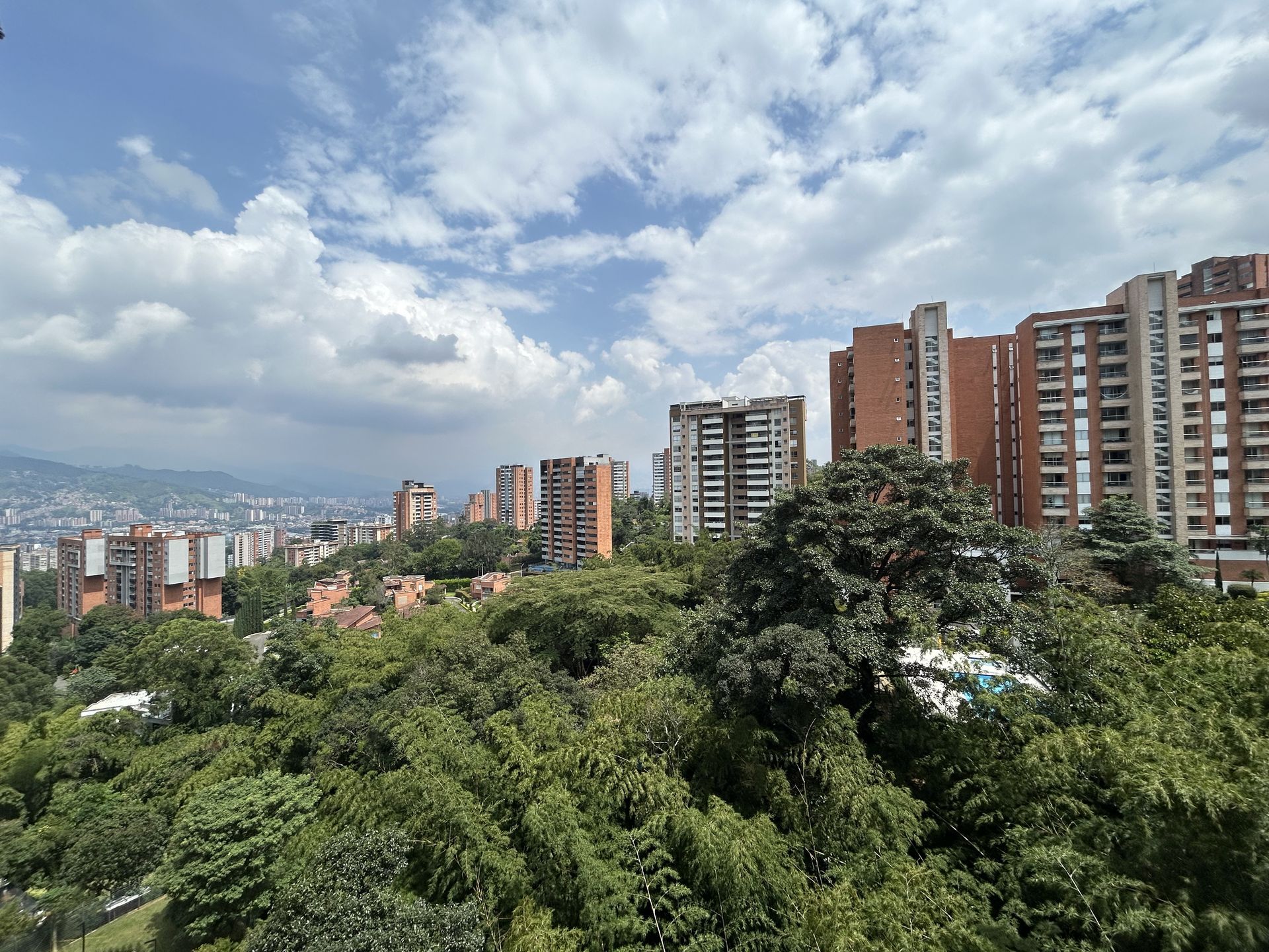 Apartamento en arriendo ubicado en Envigado, sector Loma de los Mesa - 20
