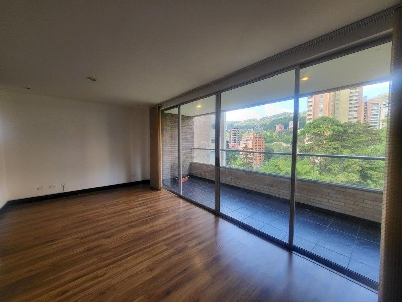 Apartamento en venta ubicado en Medellín, sector El Poblado - 3