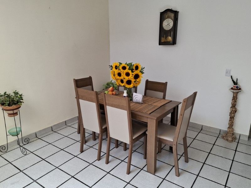Casa en venta ubicada en Medellín, sector Campo Valdes 2 - 4
