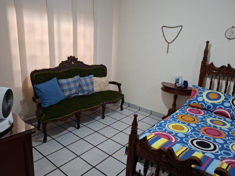 Casa en venta ubicada en Medellín, sector Campo Valdes 2 - 11