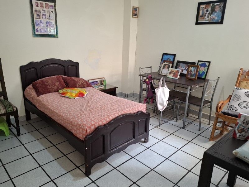 Casa en venta ubicada en Medellín, sector Campo Valdes 2 - 15