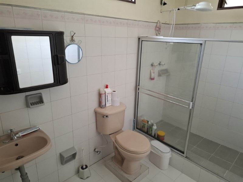 Casa en venta ubicada en Medellín, sector Campo Valdes 2 - 20