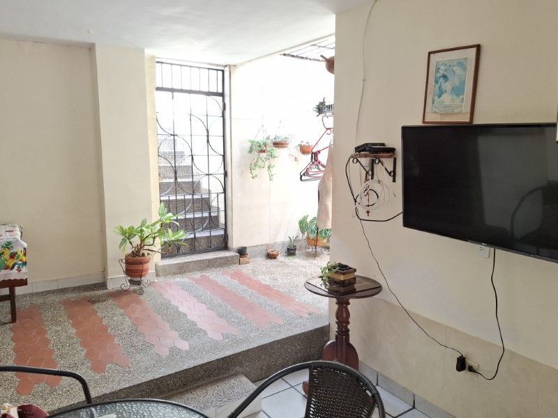 Casa en venta ubicada en Medellín, sector Campo Valdes 2 - 26
