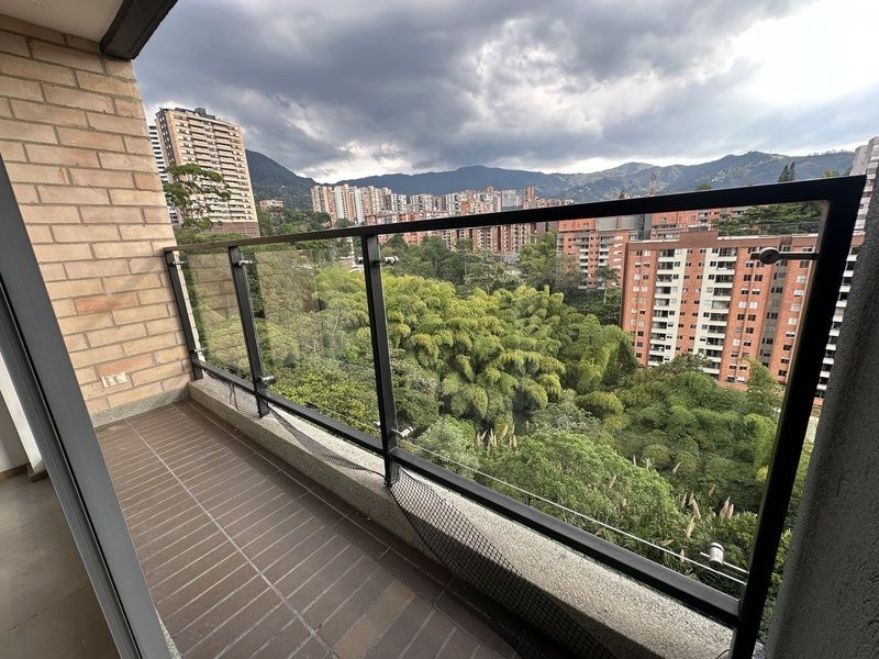 Apartamento en arriendo ubicado en Envigado, sector Loma del Esmeraldal - 11
