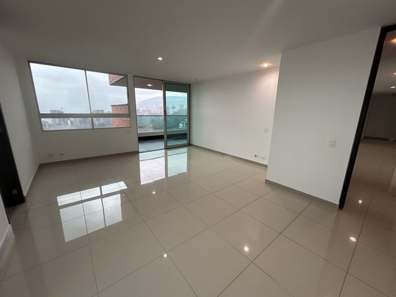 Apartamento en arriendo ubicado en Medellín, sector El Campestre - 7