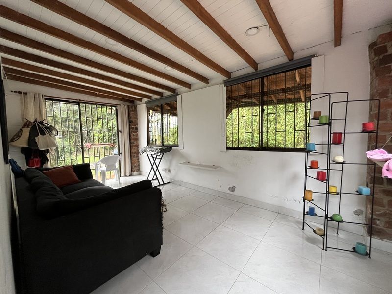Finca en arriendo ubicada en Sabaneta, sector Loma San José - 6