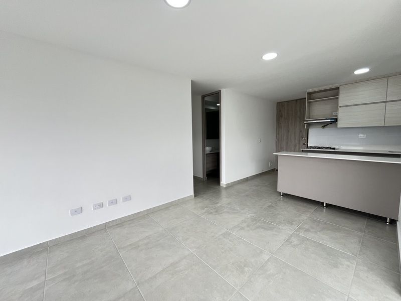 Apartamento en arriendo ubicado en Sabaneta, sector La Doctora - 3