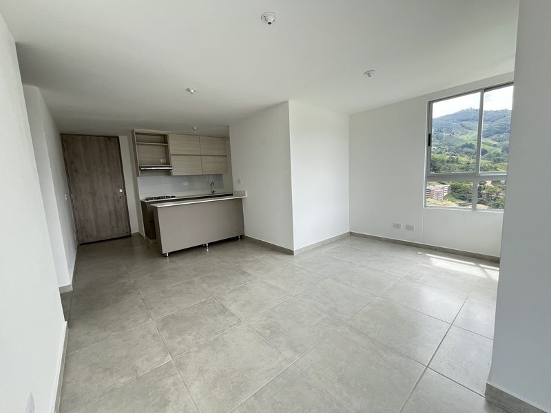 Apartamento en arriendo ubicado en Sabaneta, sector La Doctora - 3