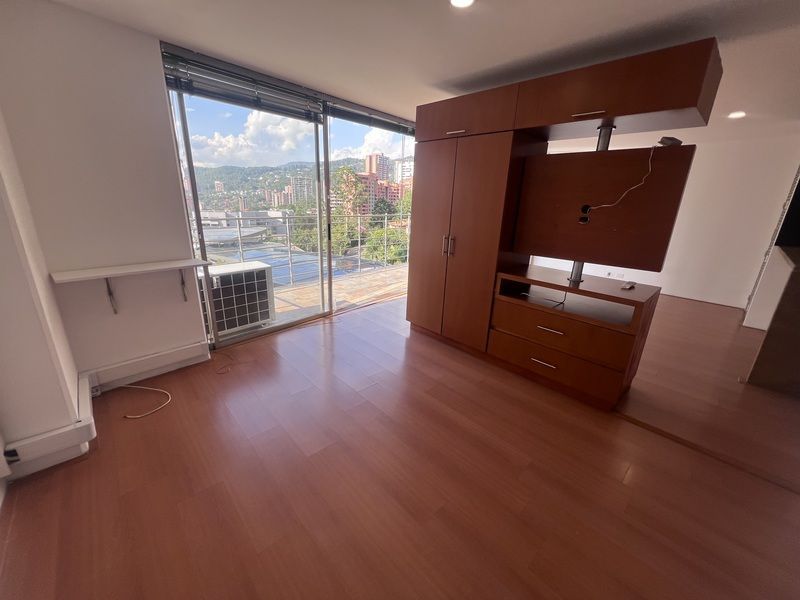 Apartaestudio en arriendo ubicado en Medellín, sector La Calera - 3
