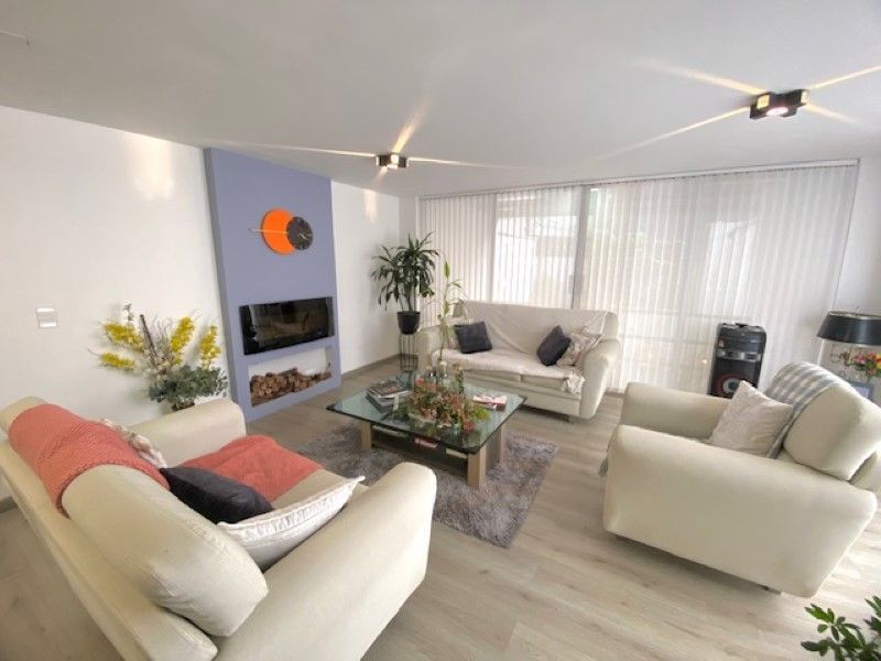 Casa en venta ubicada en Medellín, sector El Tesoro - 2