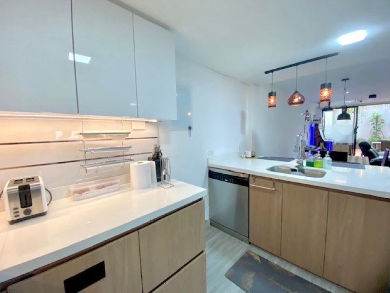 Casa en venta ubicada en Medellín, sector El Tesoro - 10