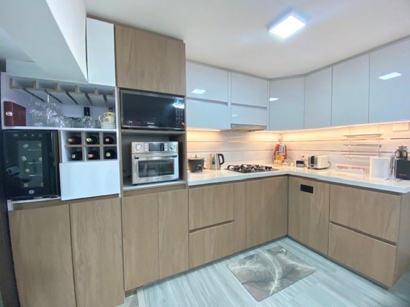 Casa en venta ubicada en Medellín, sector El Tesoro - 12