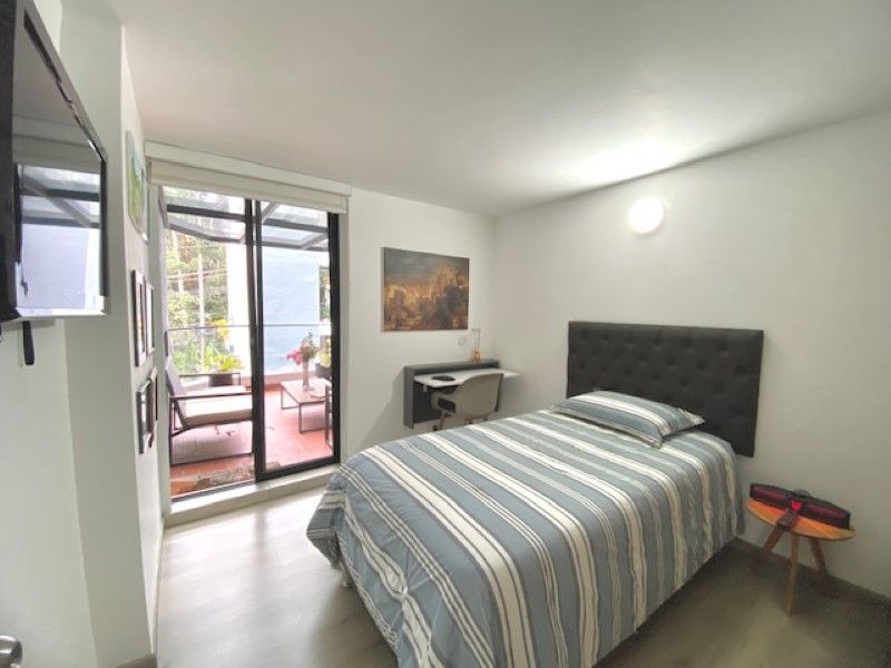 Casa en venta ubicada en Medellín, sector El Tesoro - 13