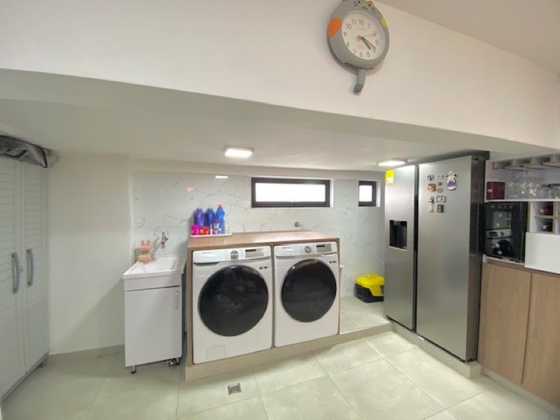 Casa en venta ubicada en Medellín, sector El Tesoro - 24