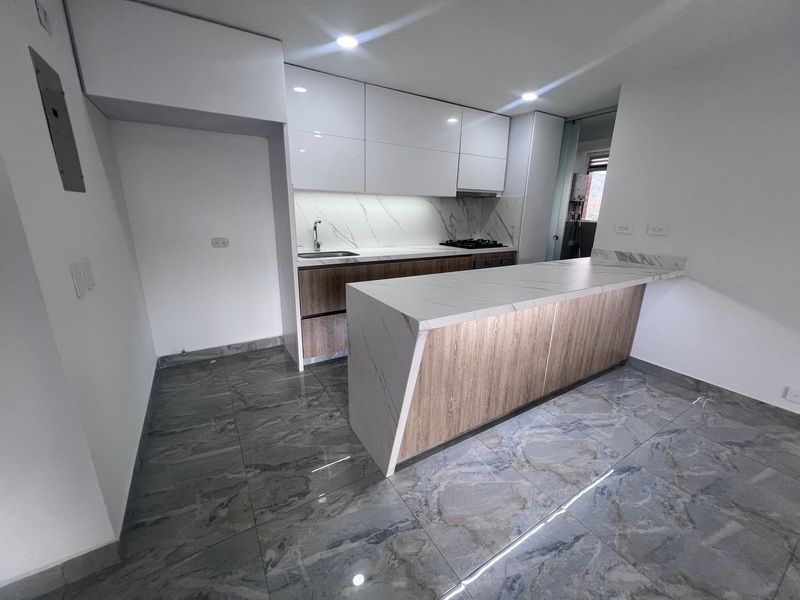Casa en arriendo ubicada en Medellín, sector Patio Bonito - 2