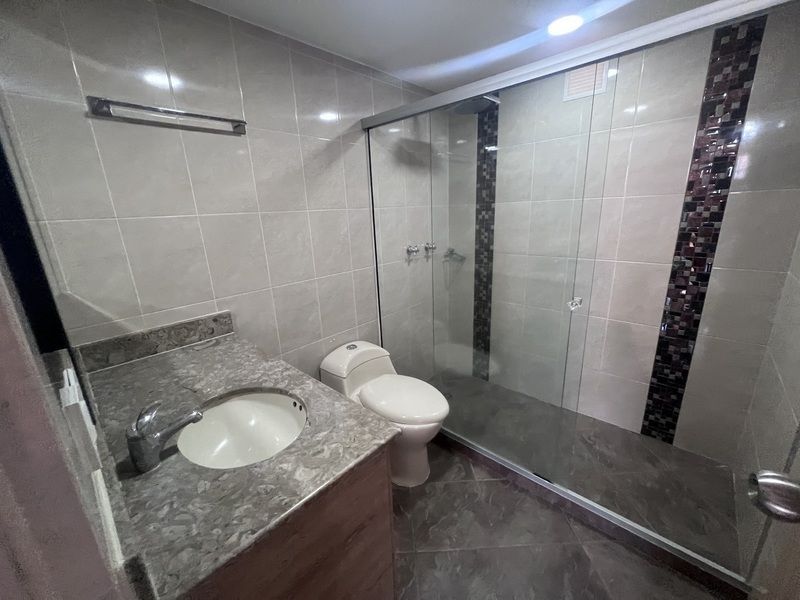 Casa en arriendo ubicada en Medellín, sector Patio Bonito - 10