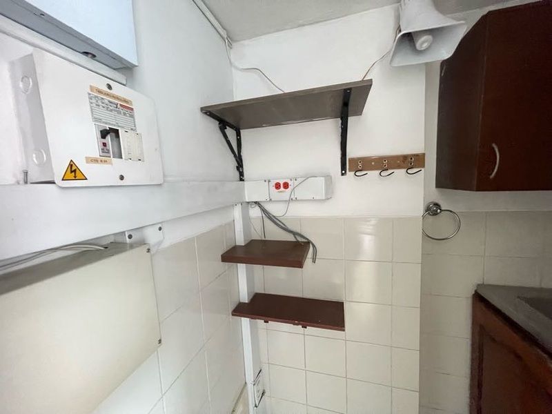 Oficina en arriendo ubicada en Medellín, sector Laureles - 12