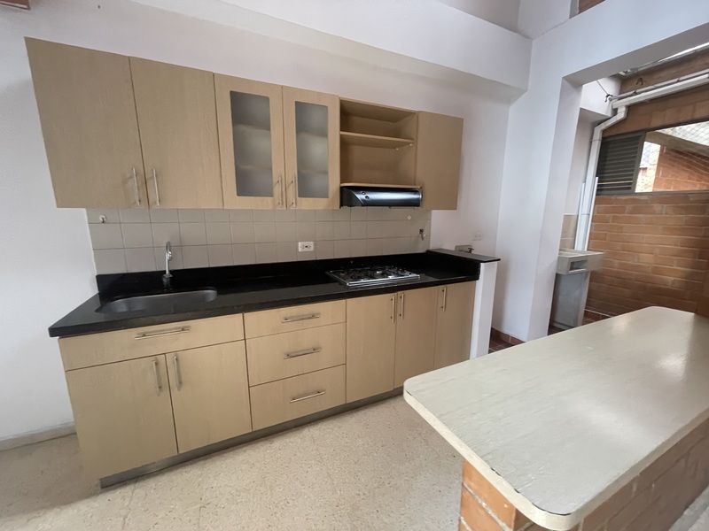 Apartamento en arriendo ubicado en Medellín, sector Floresta - 5