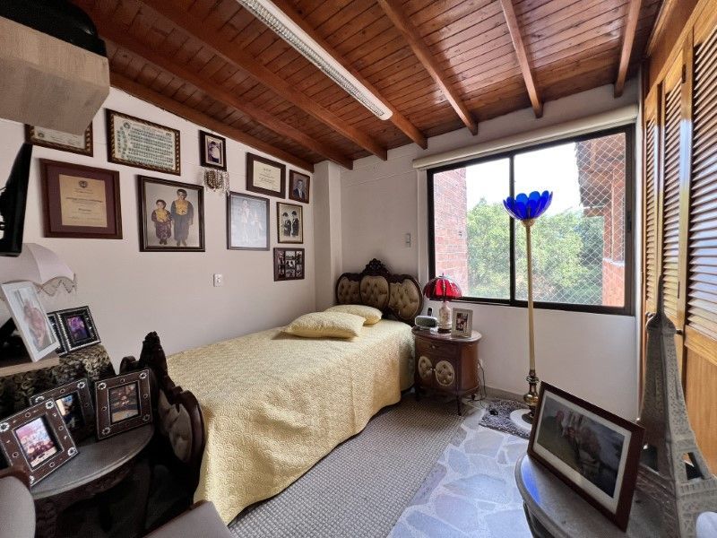 Apartamento en venta ubicado en Medellín, sector Laureles Segundo Parque - 10