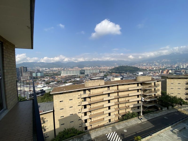 Apartamento en arriendo ubicado en Medellín, sector San Diego - 11