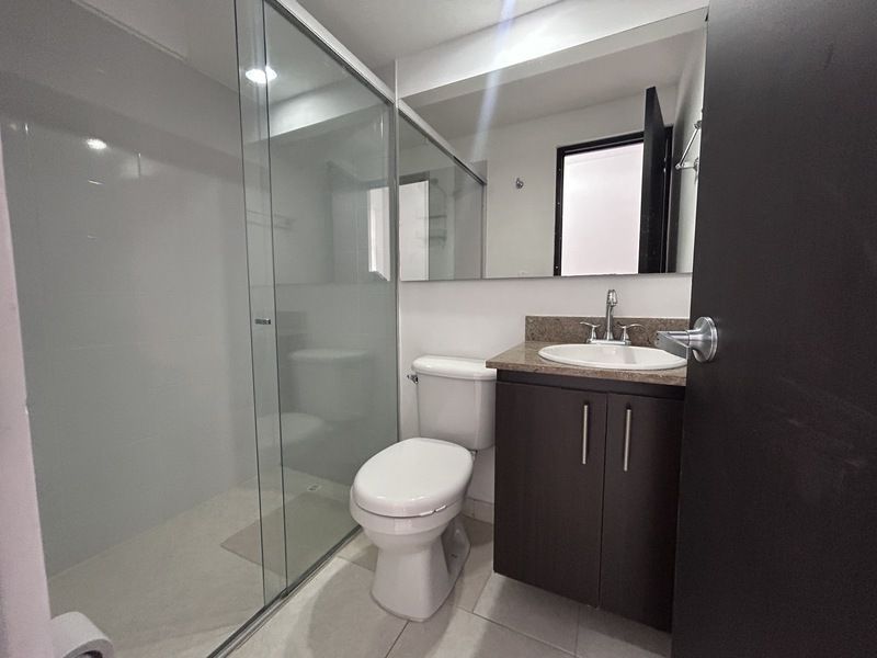 Apartamento en arriendo ubicado en Medellín, sector La Castellana - 12