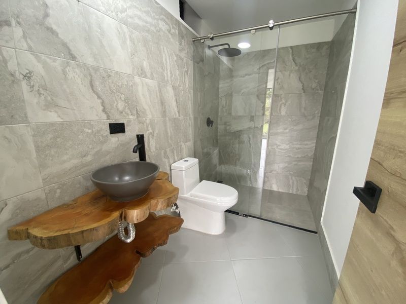 Casa en arriendo ubicada en Rionegro, sector Cabeceras - 25
