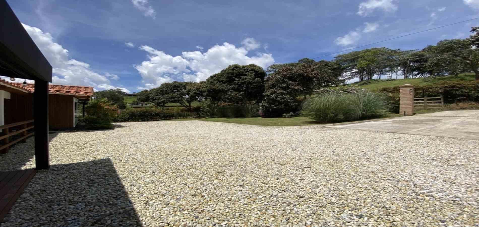 Casa en arriendo ubicada en Rionegro, sector Vilachuaga - 19