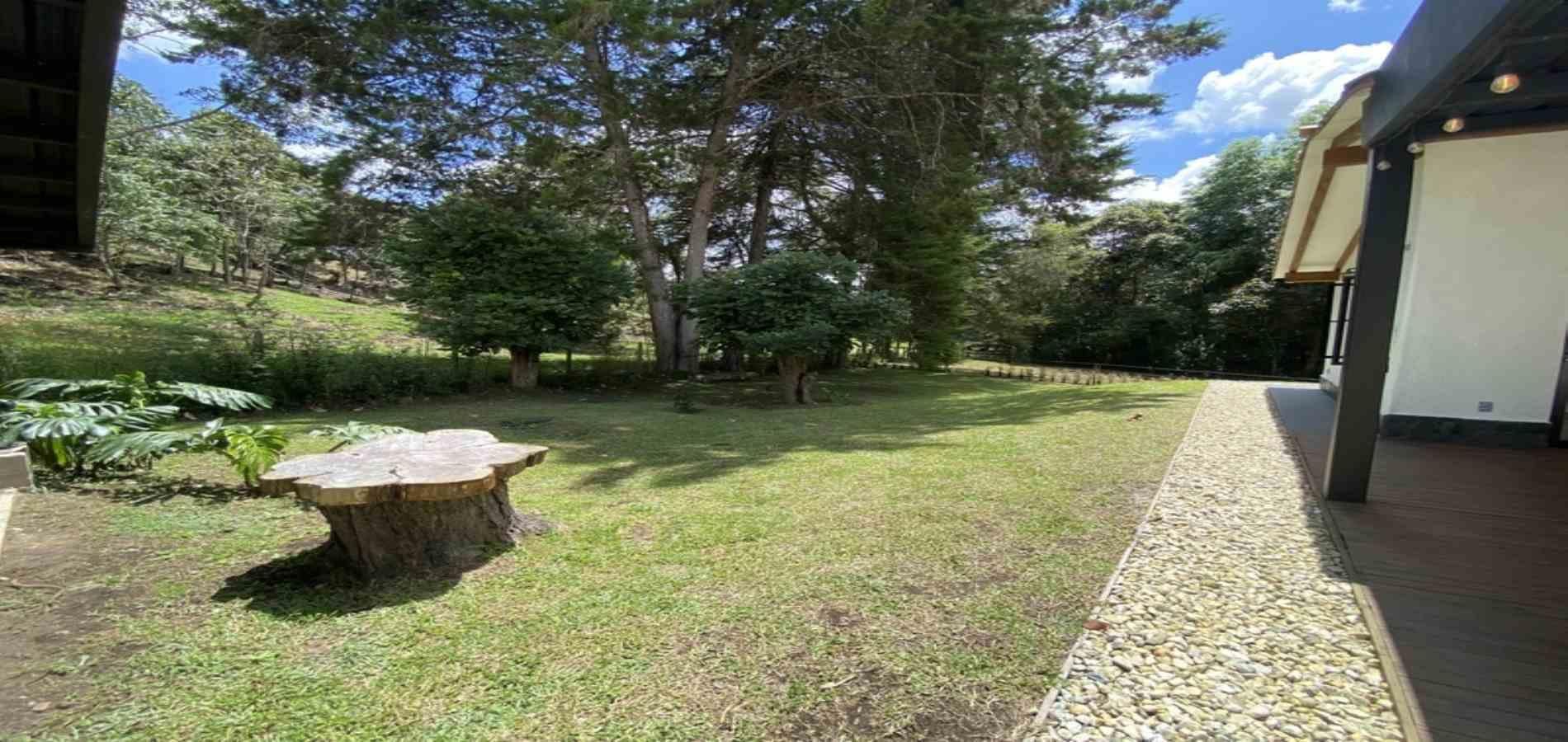 Casa en arriendo ubicada en Rionegro, sector Vilachuaga - 20