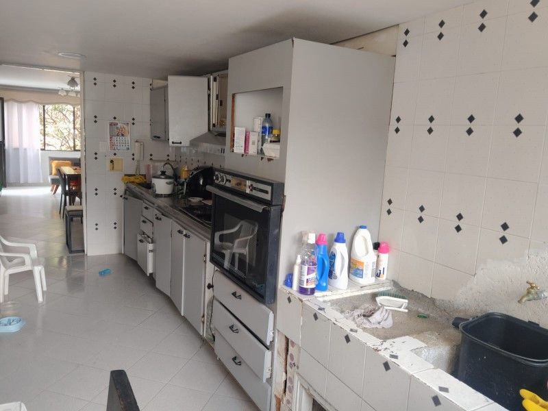 Apartamento en venta ubicado en Medellín, sector Laureles - 4