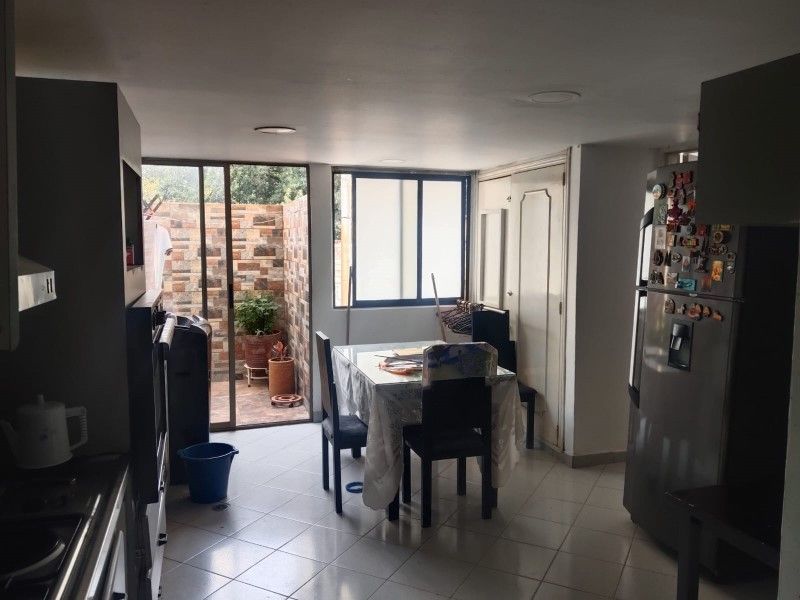 Apartamento en venta ubicado en Medellín, sector Laureles - 5