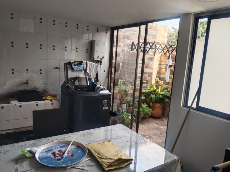 Apartamento en venta ubicado en Medellín, sector Laureles - 14
