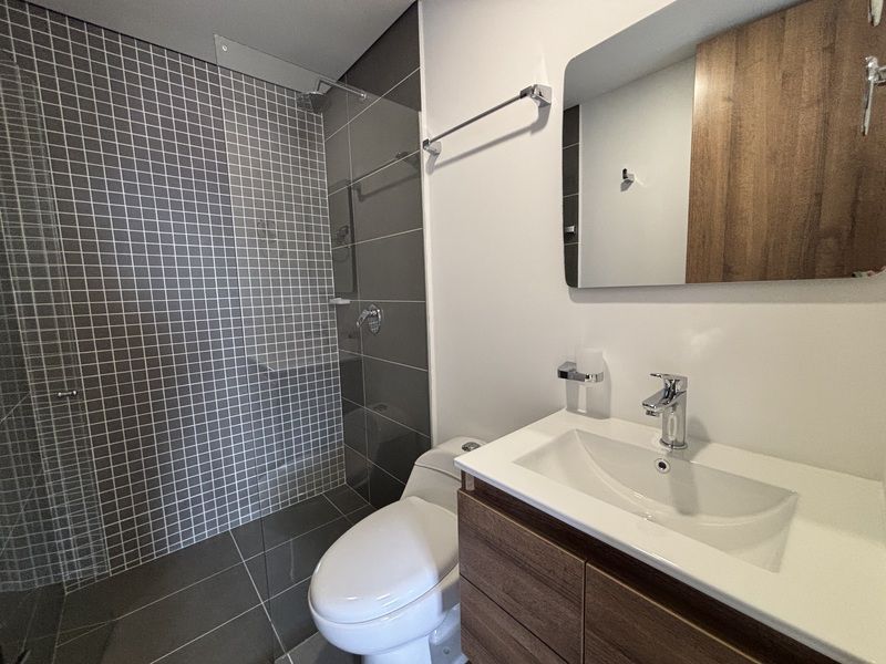 Apartamento en arriendo ubicado en Envigado, sector Las Vegas - 12