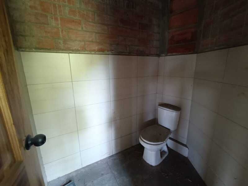 Local en arriendo ubicado en Medellín, sector Iguana - 5