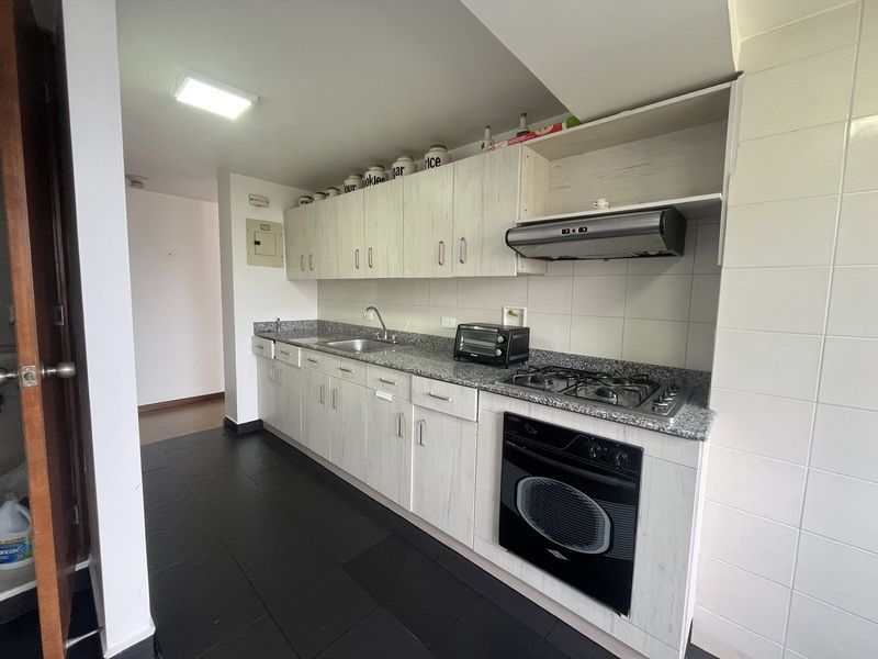 Apartamento en arriendo ubicado en Medellín, sector Los Balsos - 7