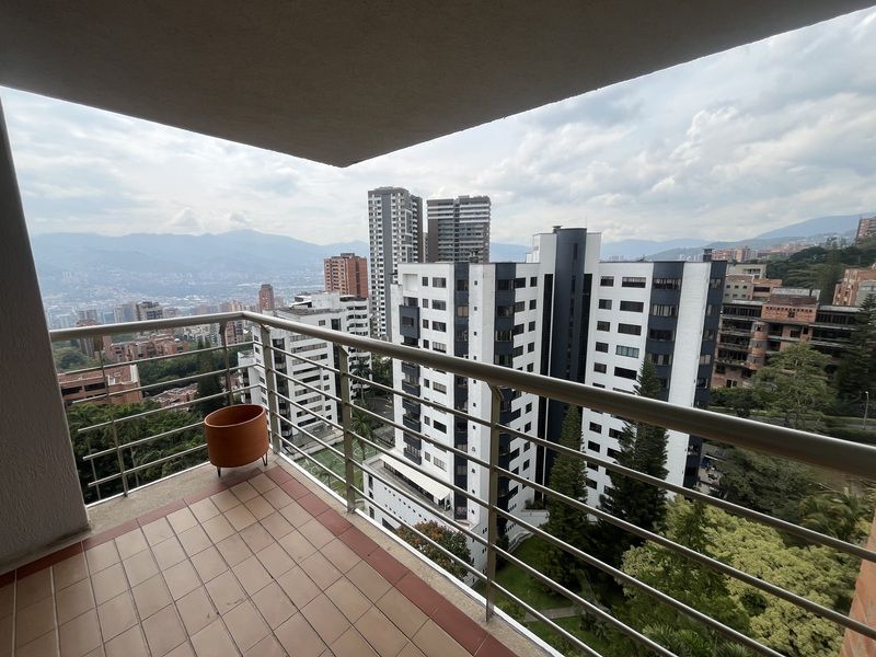 Apartamento en arriendo ubicado en Medellín, sector Los Balsos - 15