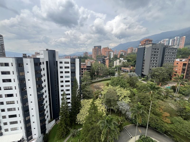 Apartamento en arriendo ubicado en Medellín, sector Los Balsos - 17