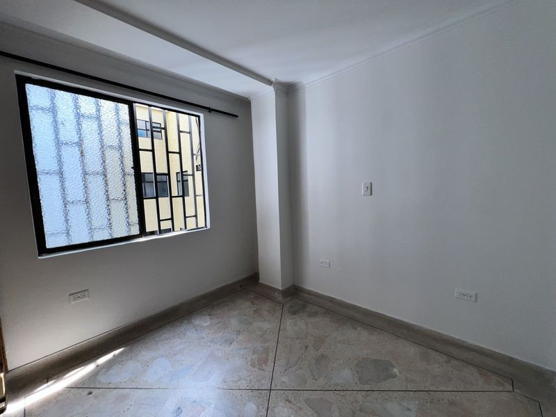 Apartamento en venta ubicado en Medellín, sector Laureles - 8
